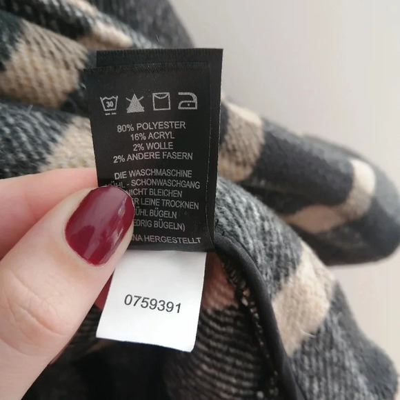 Joie Plaid Wool Blend Open Jacket Black and Tan Heritage Plaid Medium - Picture 13 of 16